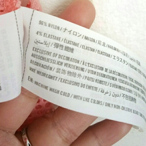 Hollister Floral Mesh/Lace Top - Picture 6 of 8